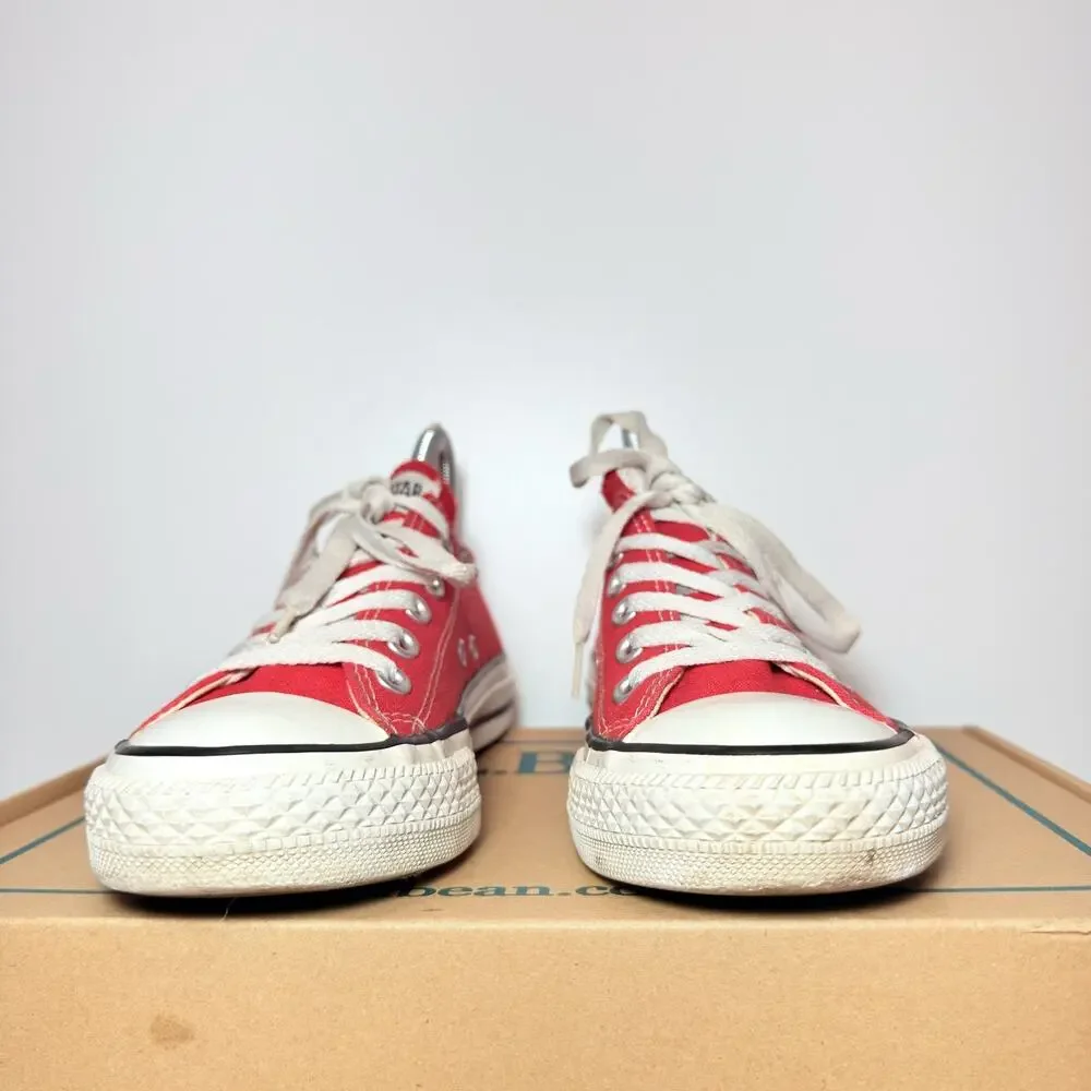 Converse Low Top Womens Size 5 Red White Canvas Casual Sneakers Chuck Taylor
